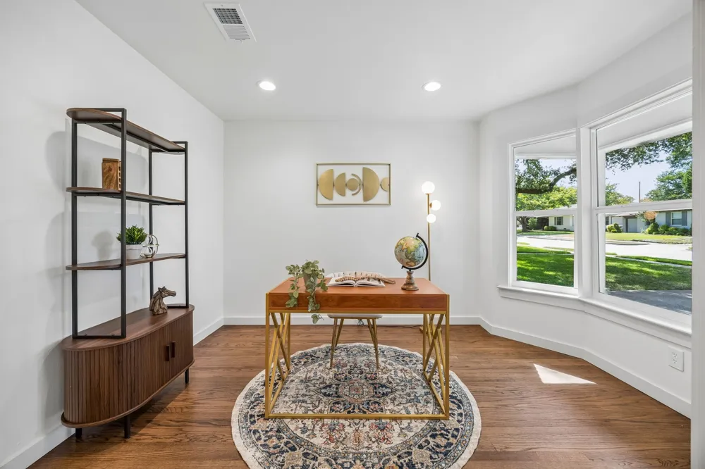6718 Hialeah Drive Dallas, TX 75214