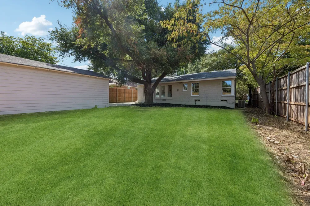 6718 Hialeah Drive Dallas, TX 75214