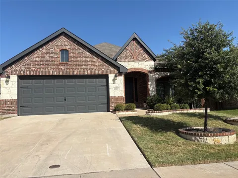 1229 Royal Meadows Trail