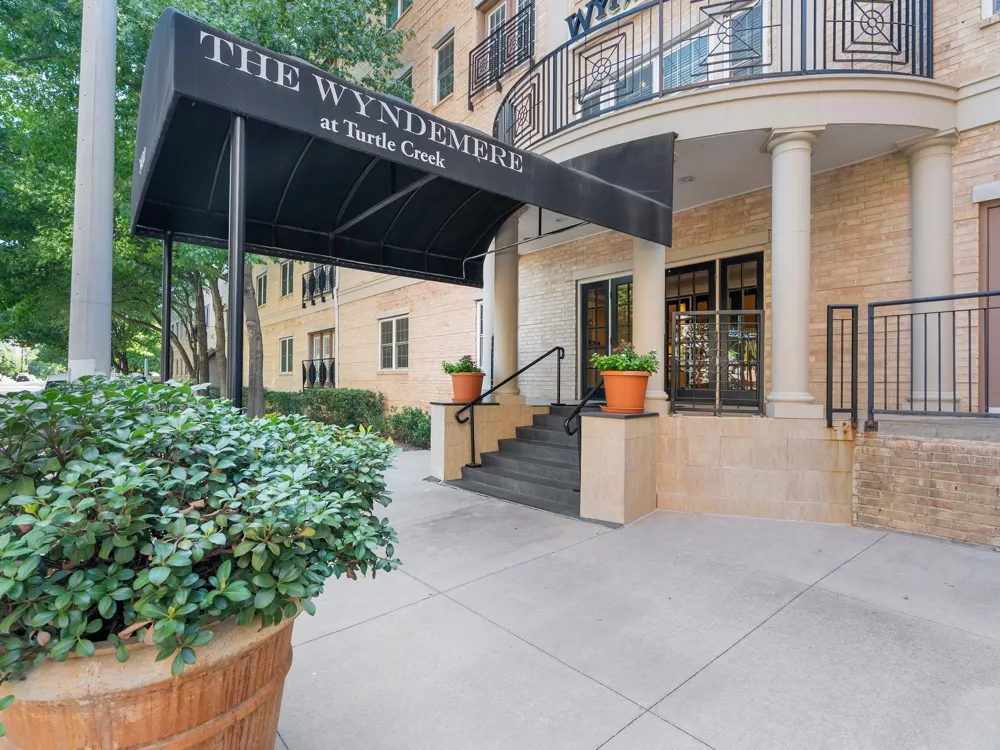 3400 Welborn Street #107 Dallas, TX 75219