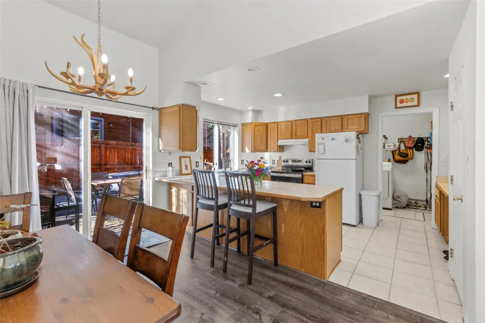 422 W Coyote Drive Silverthorne, CO 80498