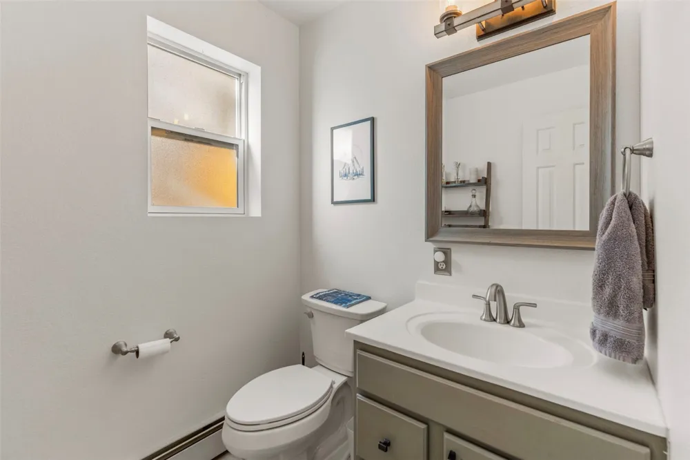 422 W Coyote Drive Silverthorne, CO 80498