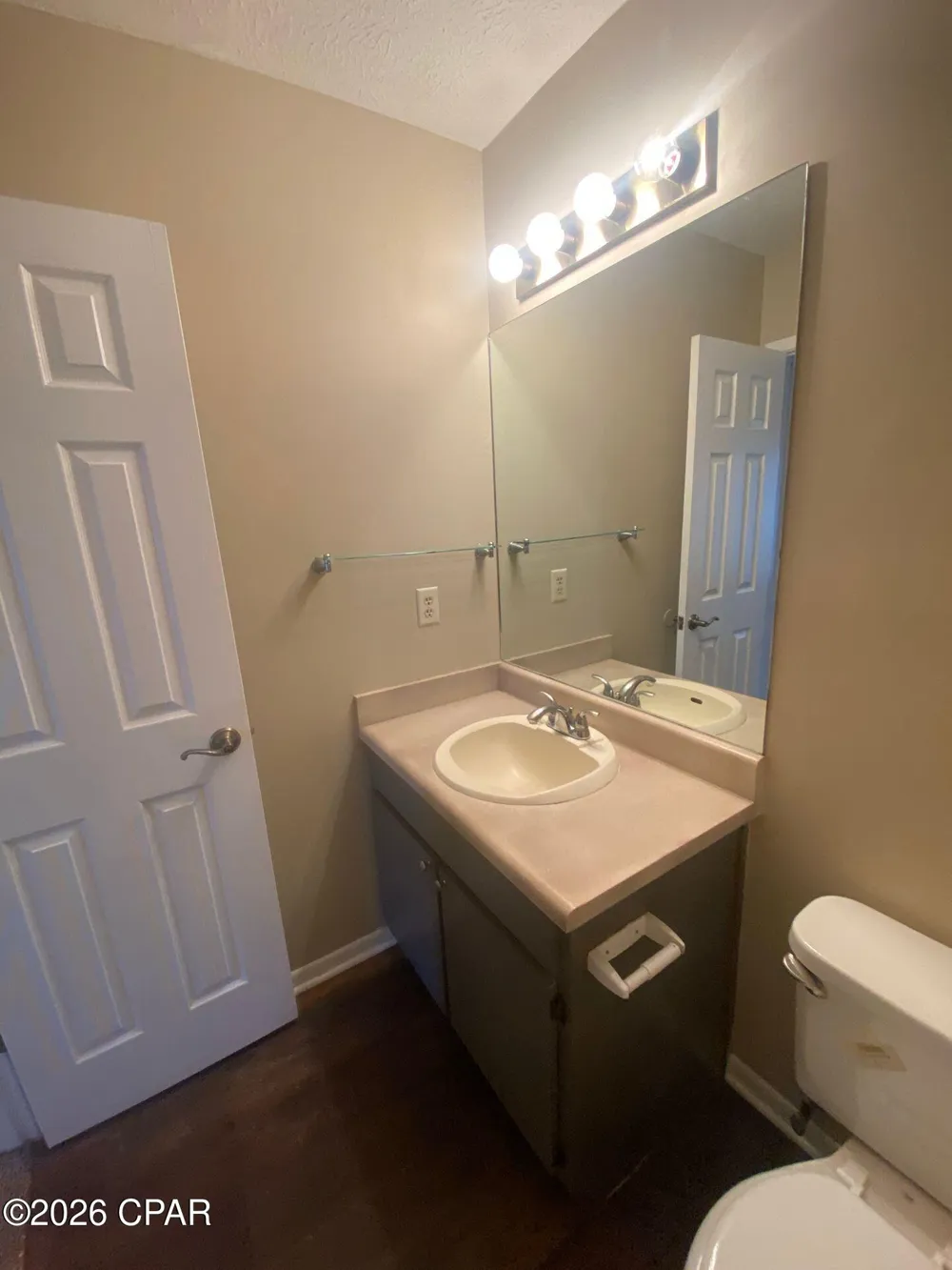 521 E 5th Court Panama City, FL 32401