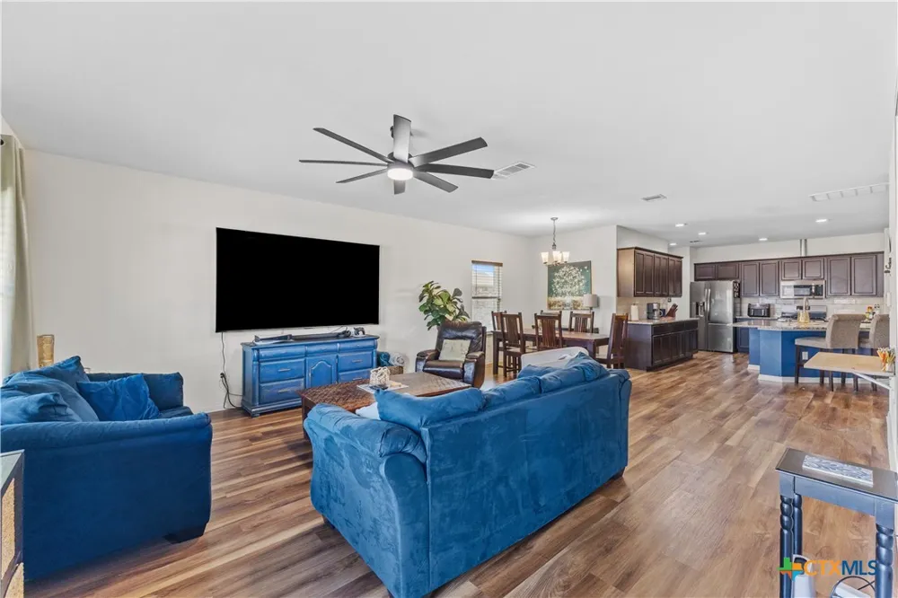340 Shiner Ln Georgetown, TX 78626