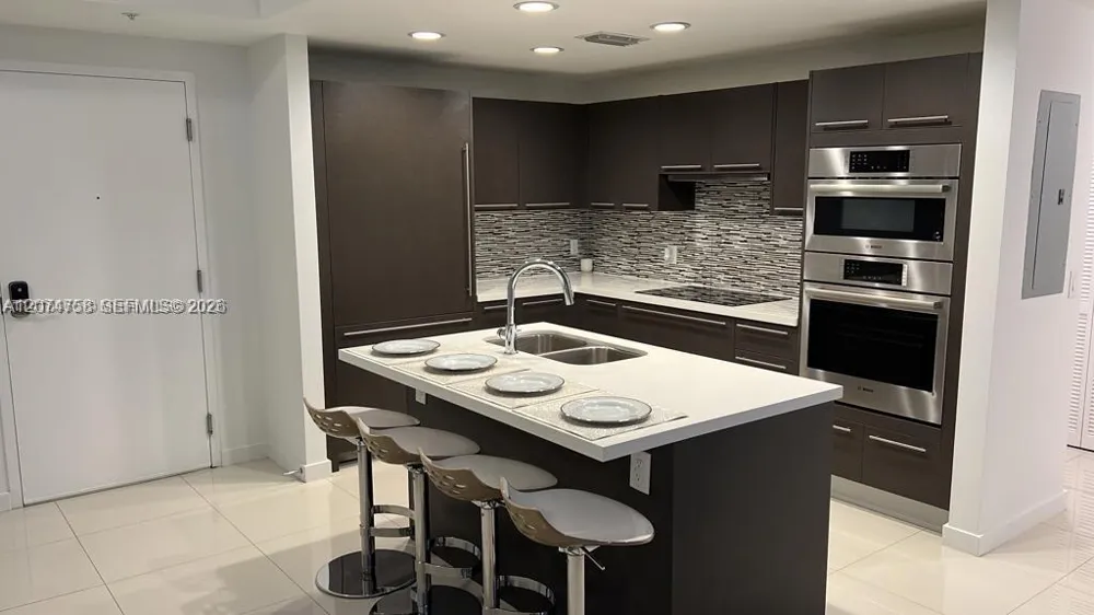 7751 107th Ave #707 Doral, FL 33178