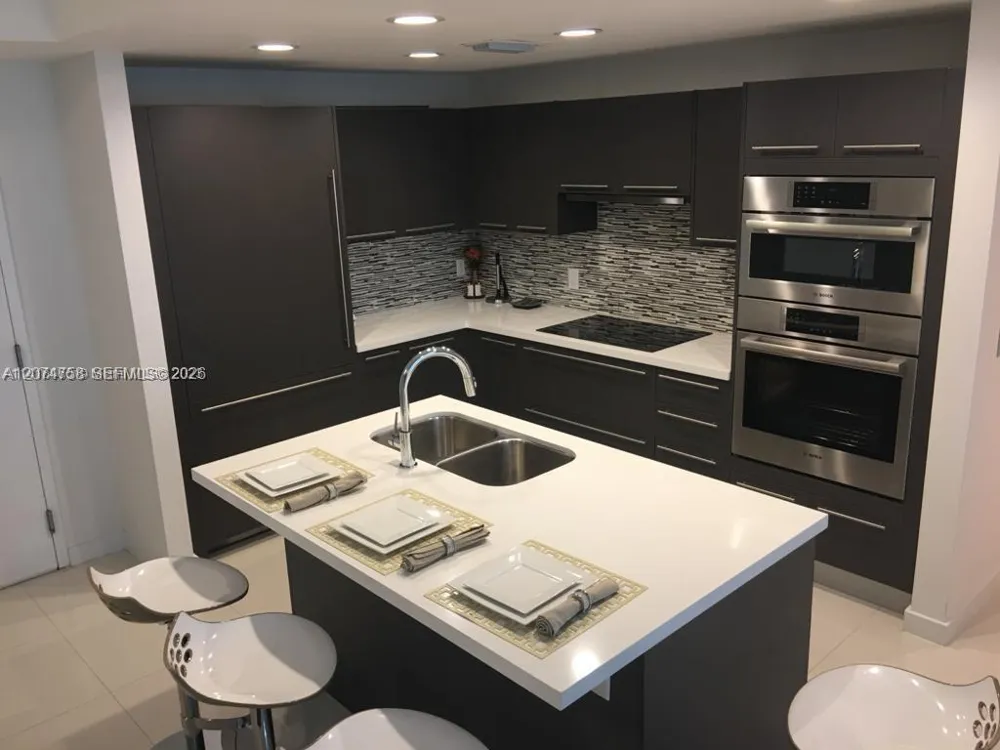 7751 107th Ave #707 Doral, FL 33178