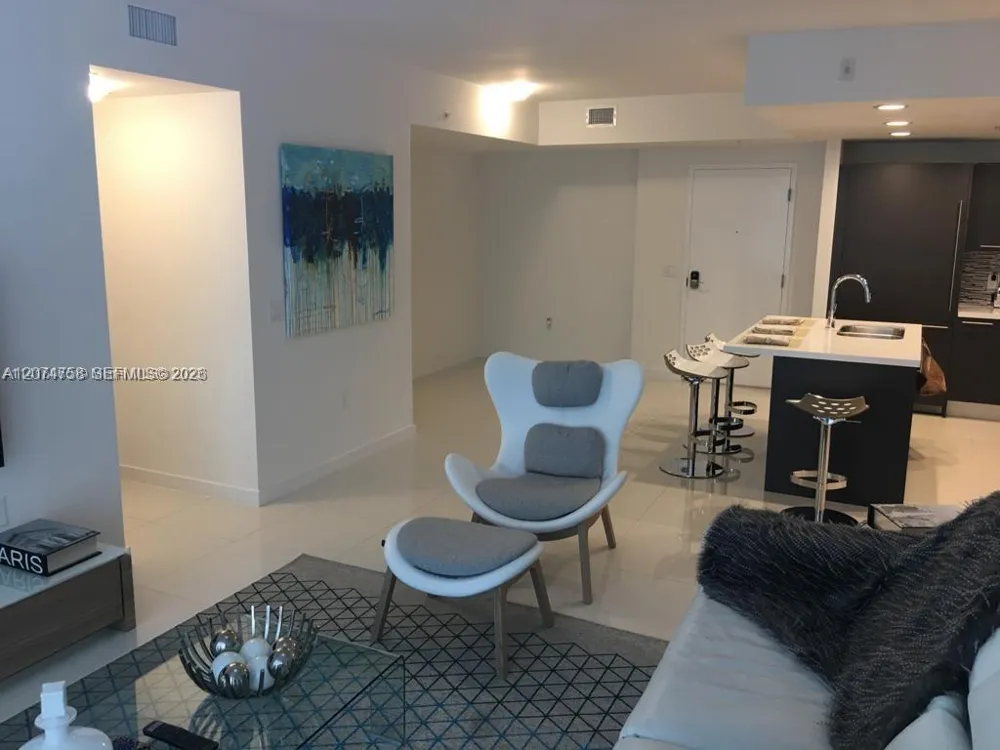7751 107th Ave #707 Doral, FL 33178