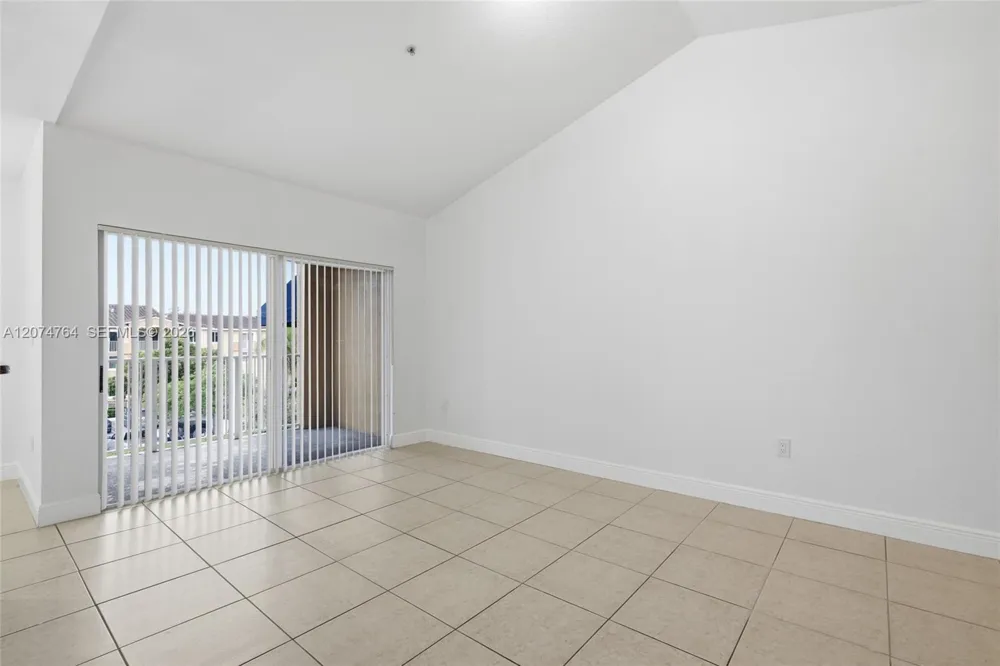 21000 SW 87th Ave #307 Cutler Bay, FL 33189