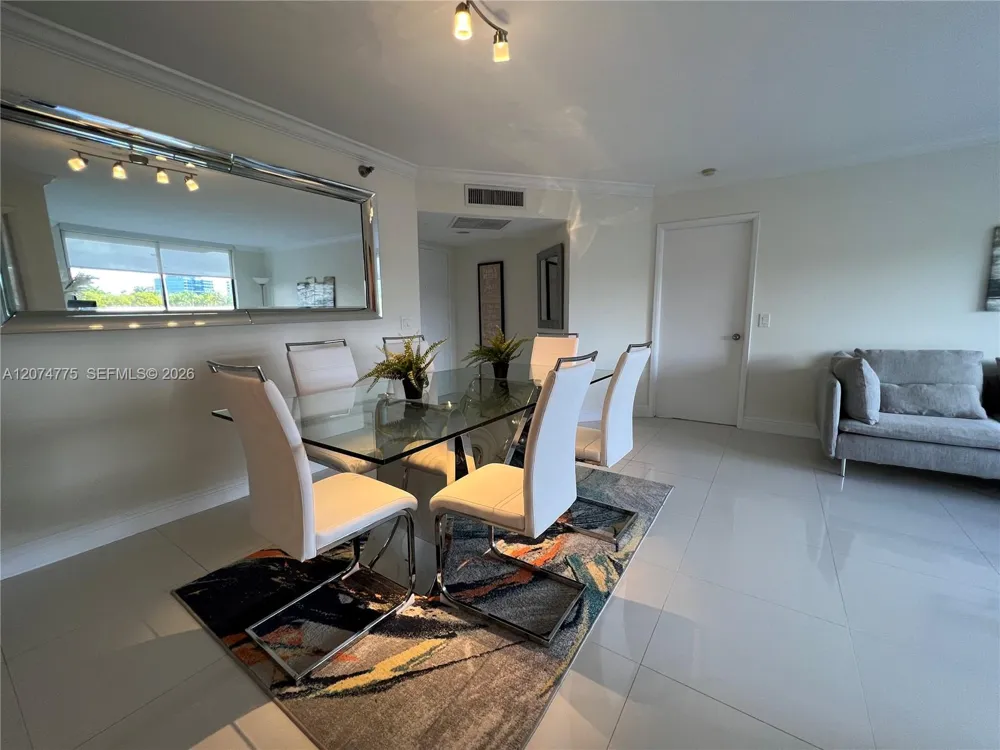 3300 NE 191st St #406 Aventura, FL 33180