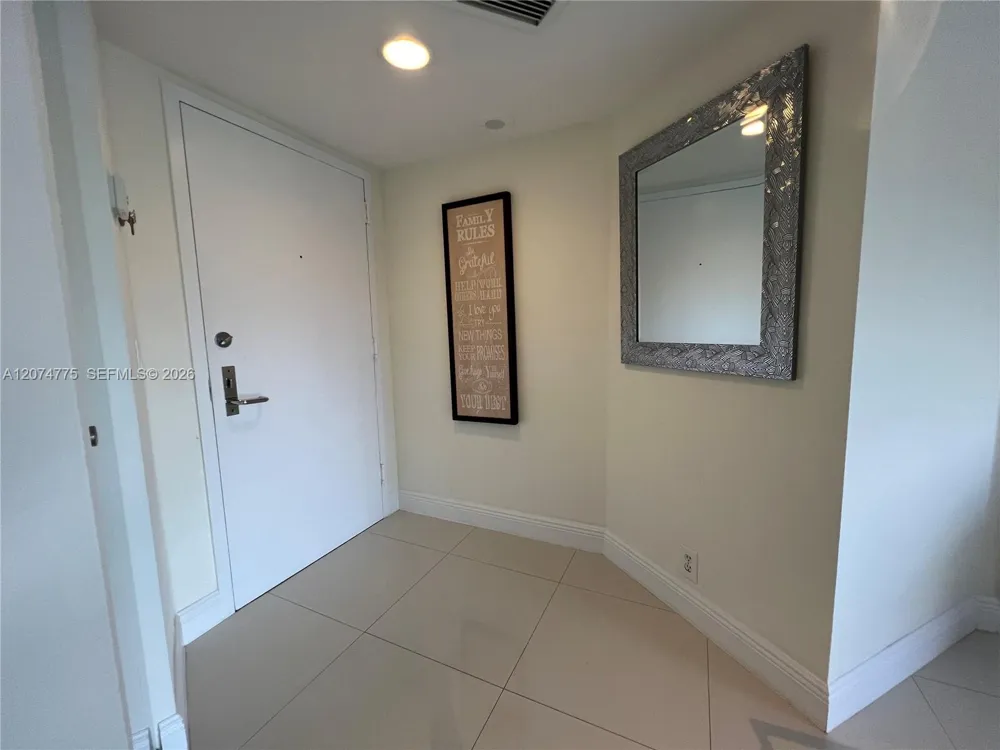 3300 NE 191st St #406 Aventura, FL 33180