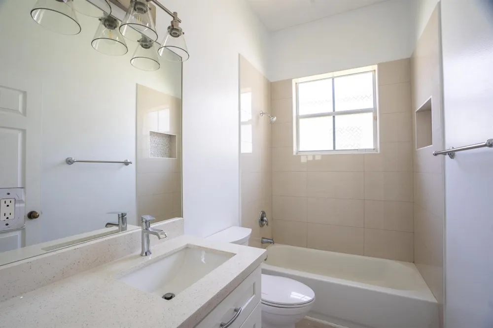 1002 Lavender Circle Weston, FL 33327