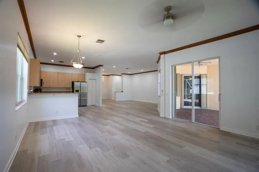 1002 Lavender Circle Weston, FL 33327