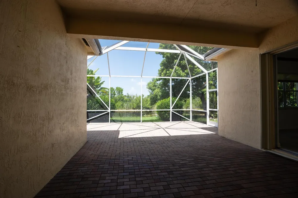 1002 Lavender Circle Weston, FL 33327