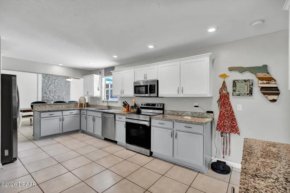 245 Country Cir Drive E Port Orange, FL 32128