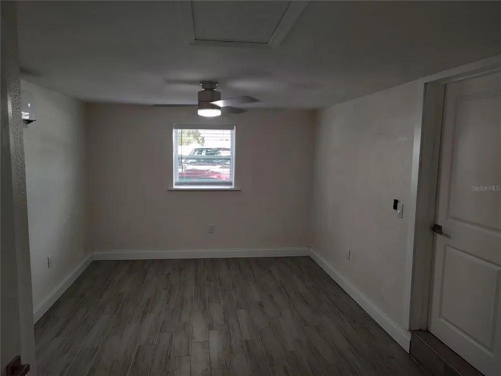 301 MYSTIC LAKE DRIVE St Petersburg, FL 33702