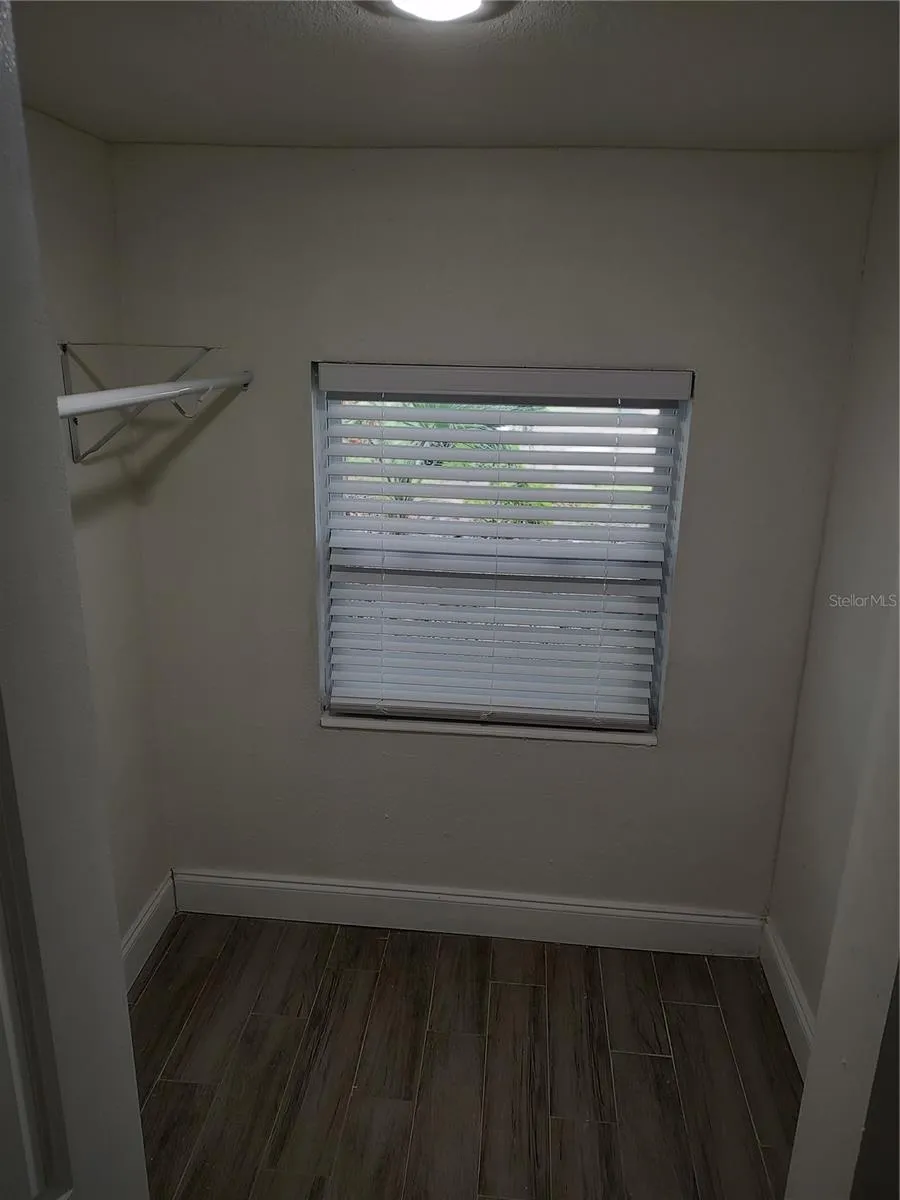 301 MYSTIC LAKE DRIVE St Petersburg, FL 33702