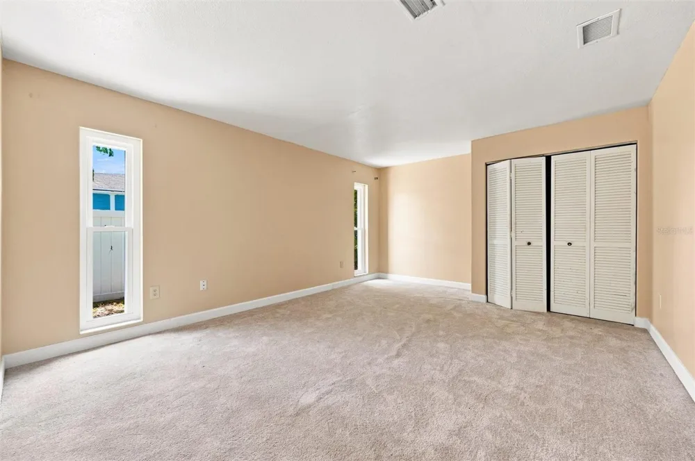 352 LAKE ROAD Venice, FL 34293