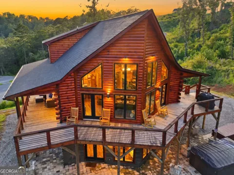 643 Woodstone Trail