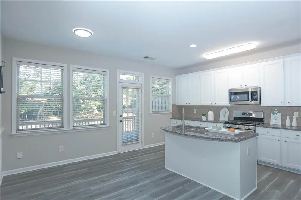708 Village Field Court Suwanee, GA 30024