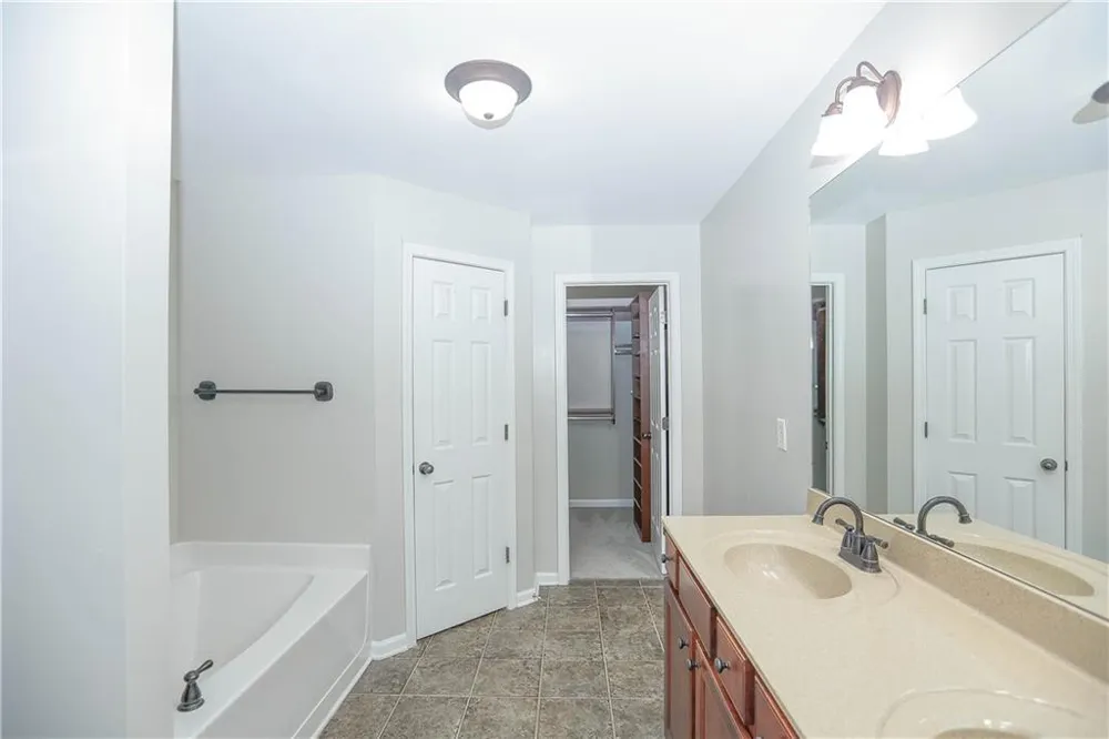 708 Village Field Court Suwanee, GA 30024