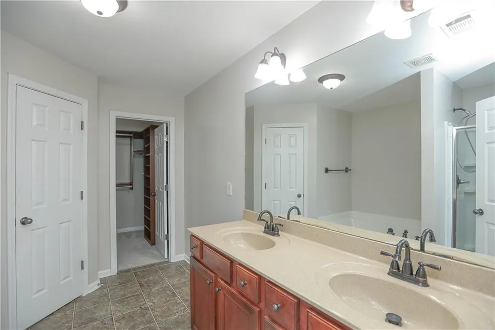 708 Village Field Court Suwanee, GA 30024