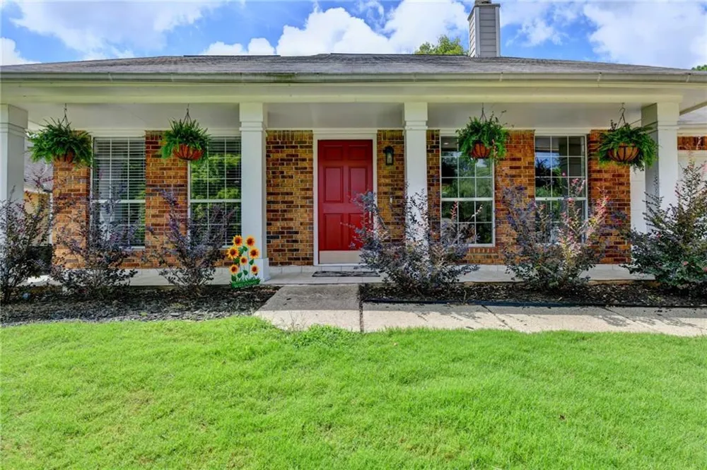 10525 Willow Meadow Circle Johns Creek, GA 30022