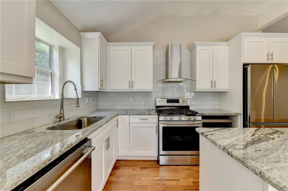 10525 Willow Meadow Circle Johns Creek, GA 30022