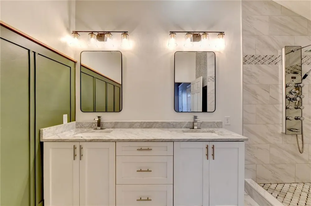 10525 Willow Meadow Circle Johns Creek, GA 30022