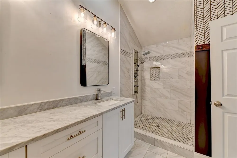 10525 Willow Meadow Circle Johns Creek, GA 30022