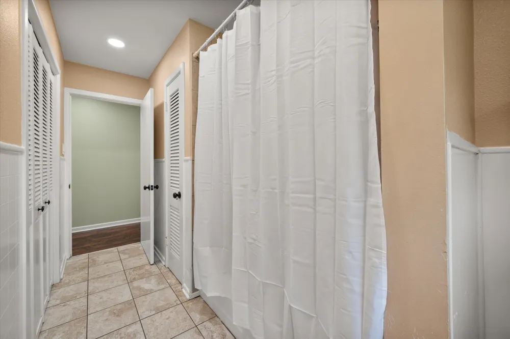 201 Hardy Avenue Corsicana, TX 75110