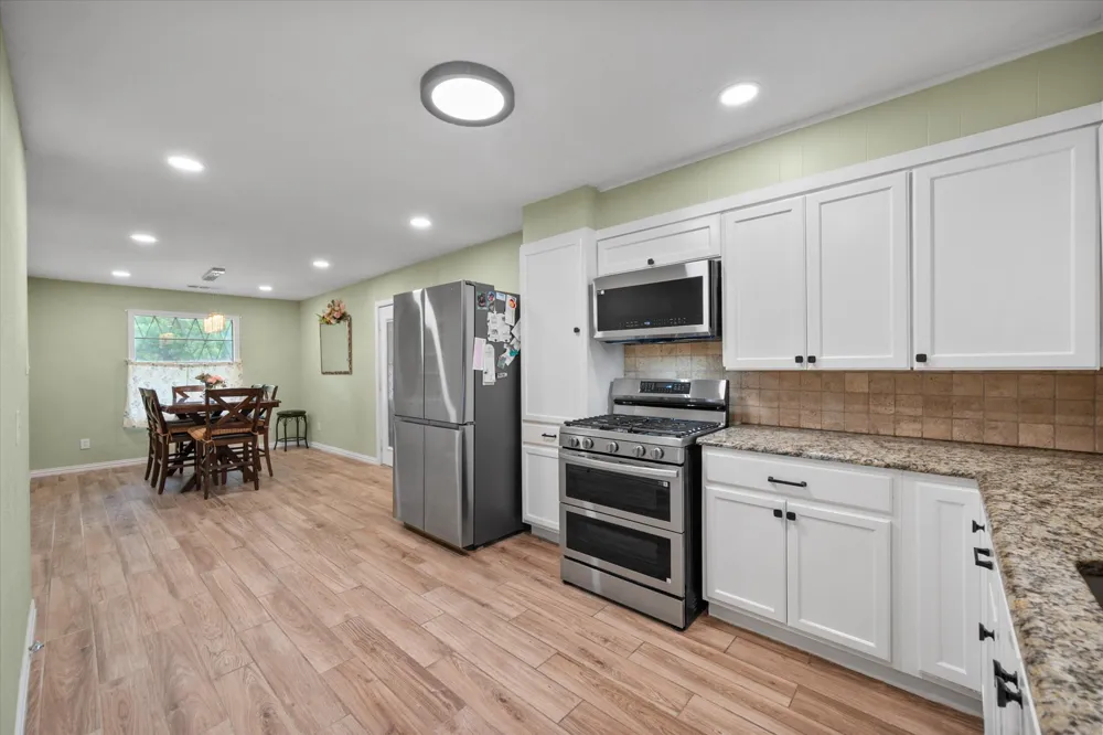 201 Hardy Avenue Corsicana, TX 75110