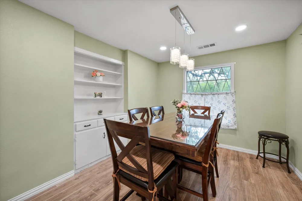 201 Hardy Avenue Corsicana, TX 75110