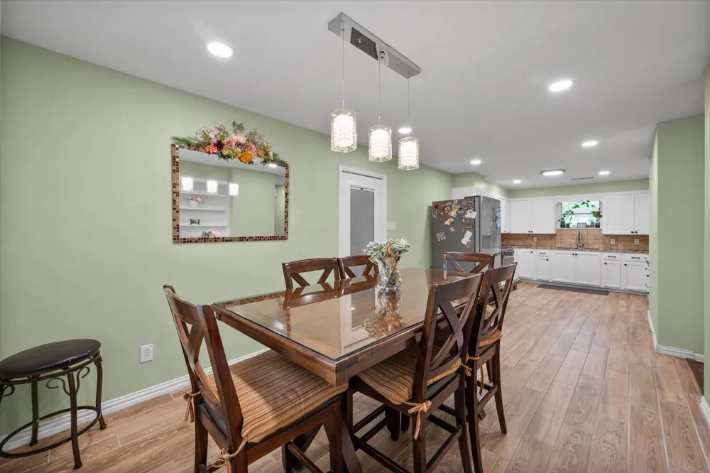 201 Hardy Avenue Corsicana, TX 75110