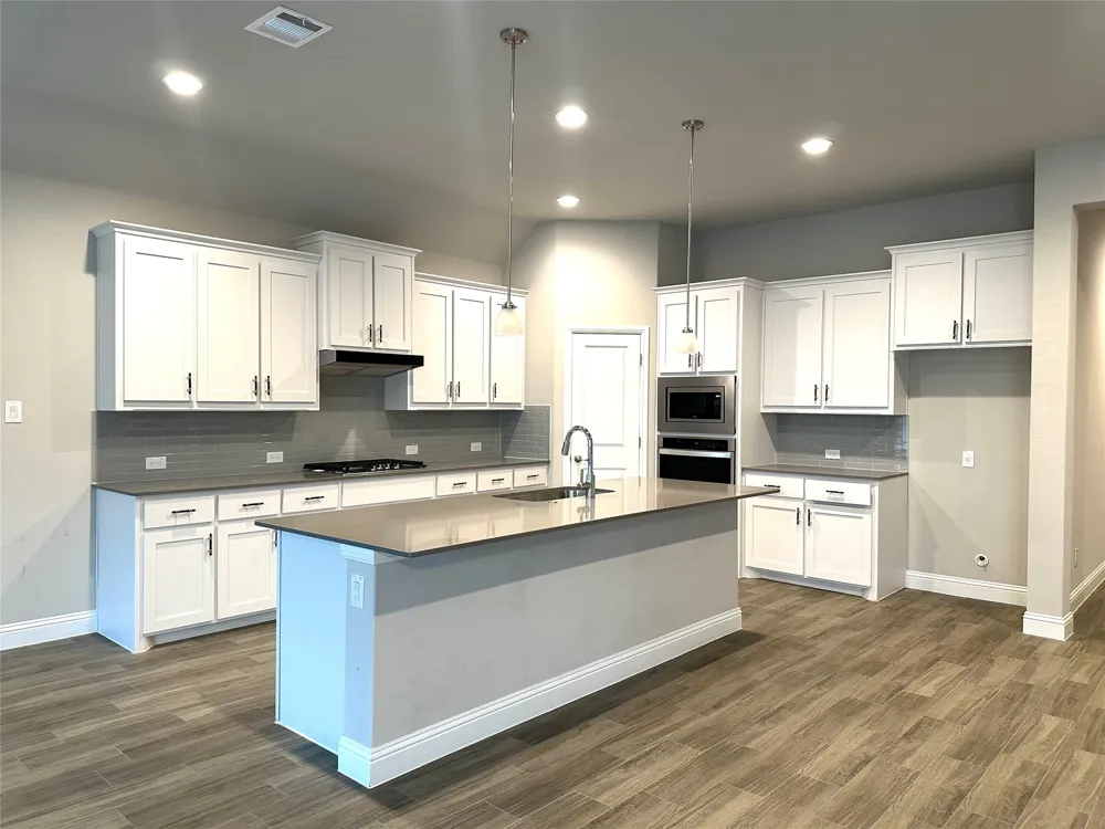 1008 Virginia Drive Mansfield, TX 76063