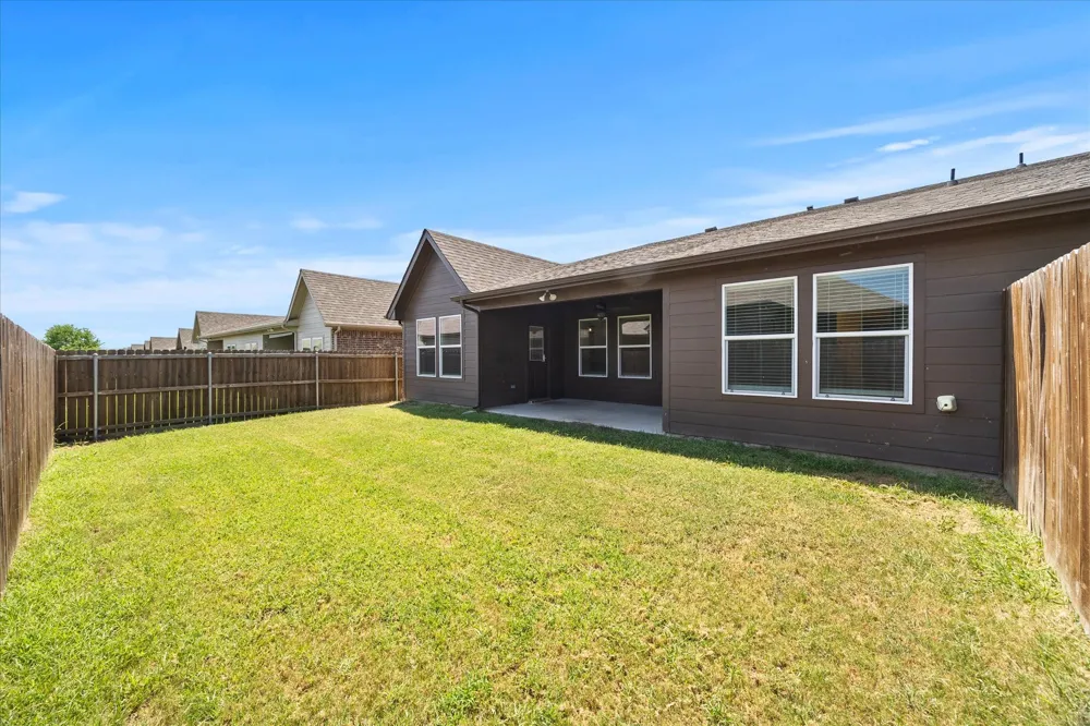 8503 Christie Lane Greenville, TX 75402