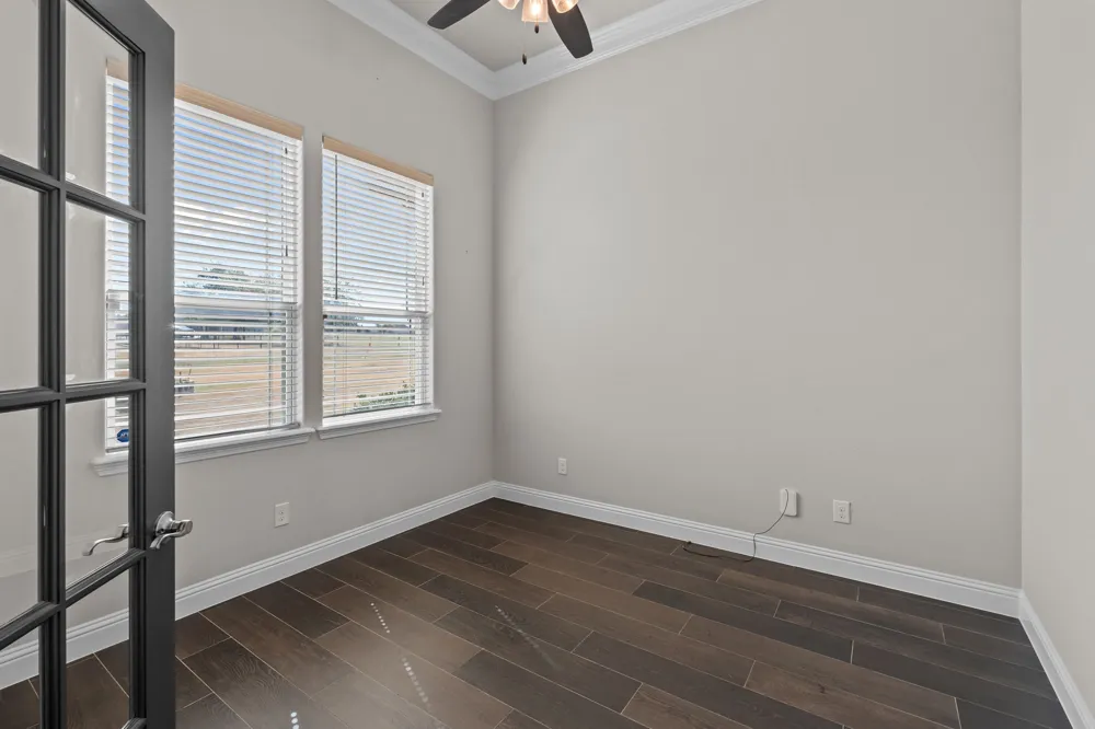 345 Palo Alto Drive Springtown, TX 76082