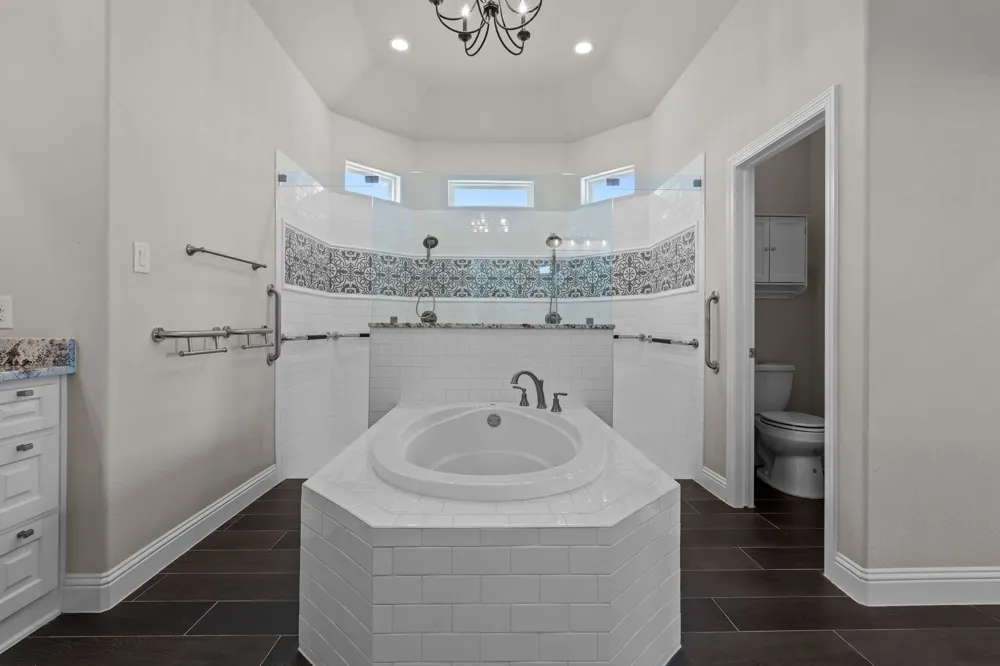 345 Palo Alto Drive Springtown, TX 76082
