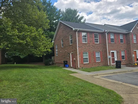 2640 LIMESTONE COURT