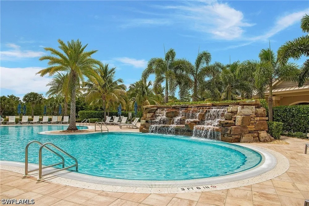 Jacaranda Lane Naples, FL 34114