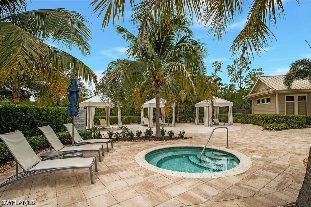 Jacaranda Lane Naples, FL 34114