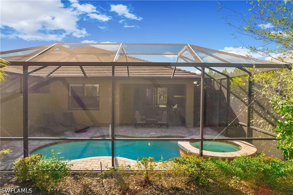 Jacaranda Lane Naples, FL 34114