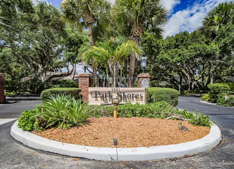 219 E Park Shores Circle #219B
