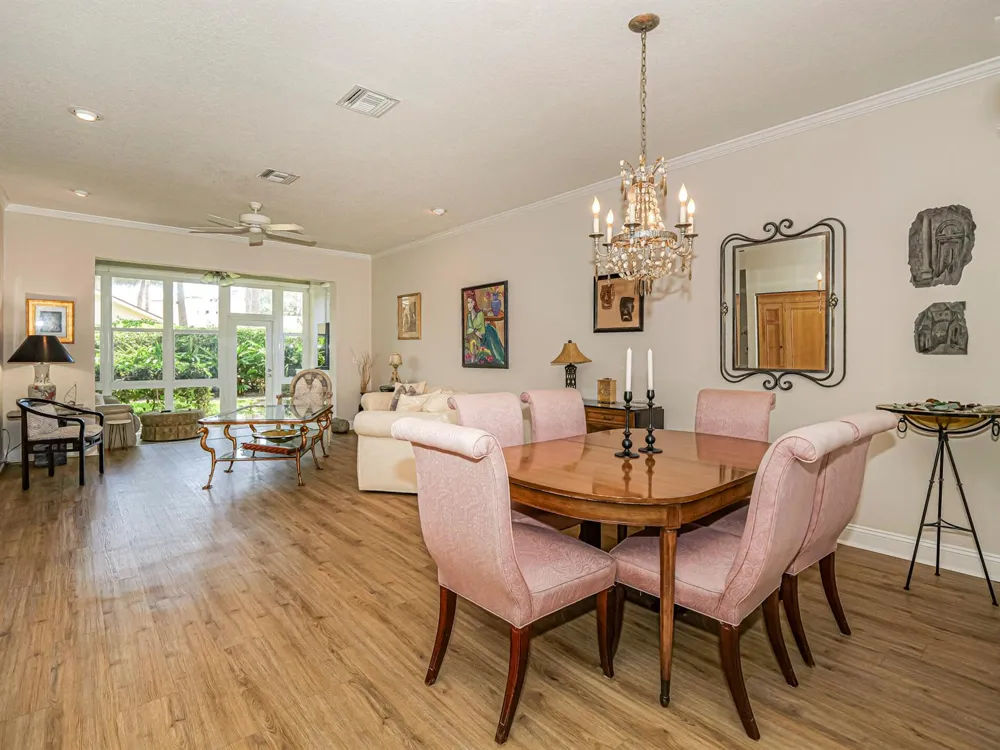 219 E Park Shores Circle #219B Indian River Shores, FL 32963