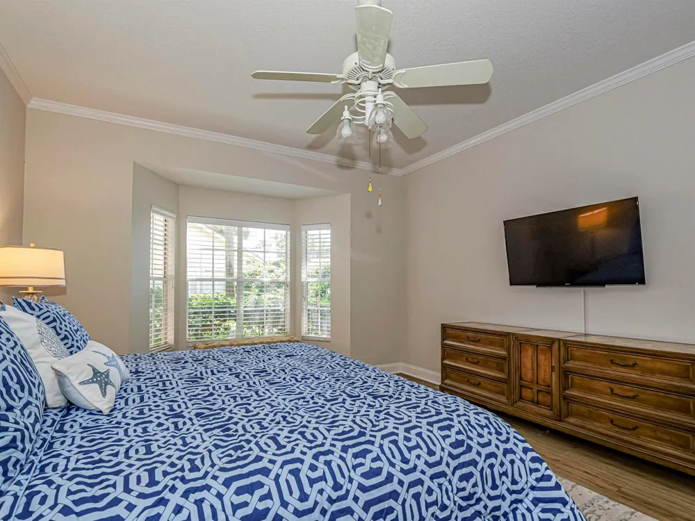 219 E Park Shores Circle #219B Indian River Shores, FL 32963