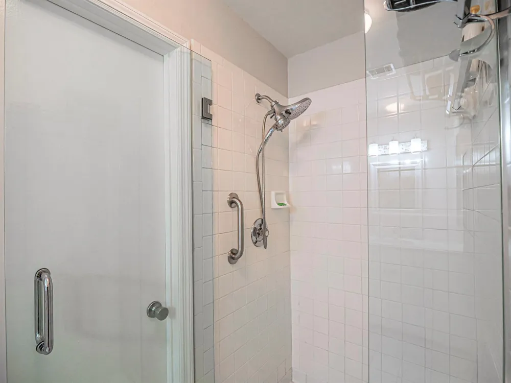 219 E Park Shores Circle #219B Indian River Shores, FL 32963