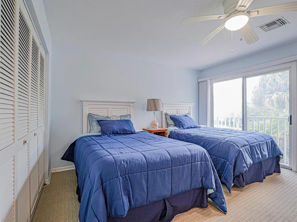 219 E Park Shores Circle #219B Indian River Shores, FL 32963