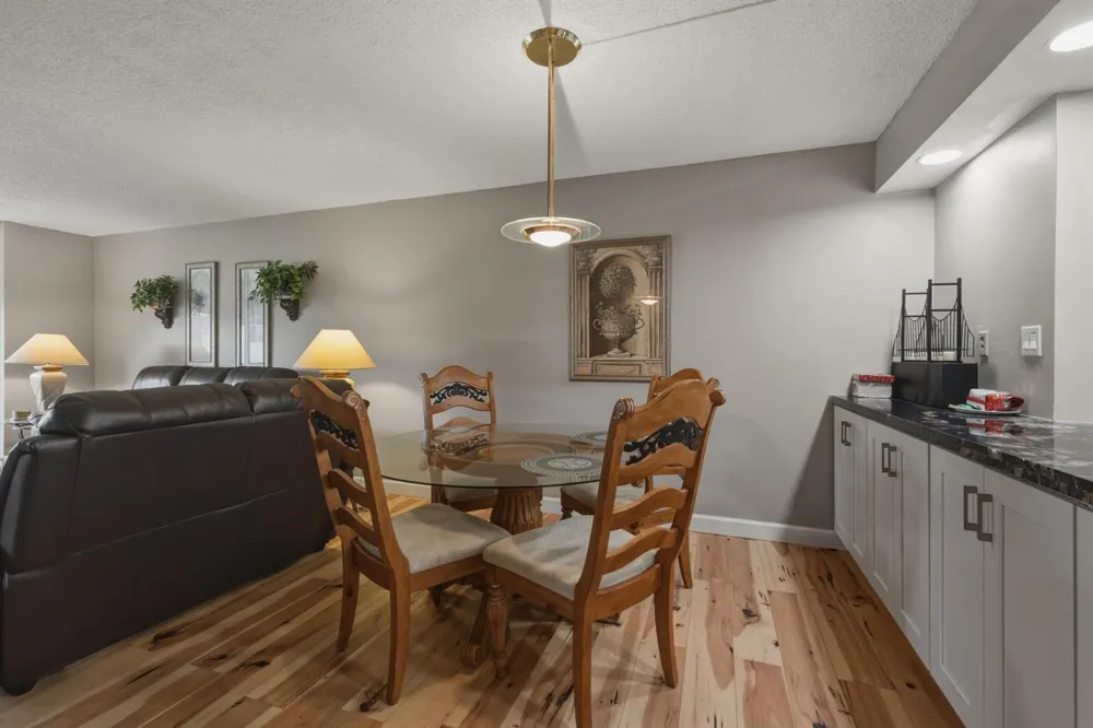 9420 S Hollybrook Lake Drive #304 Pembroke Pines, FL 33025