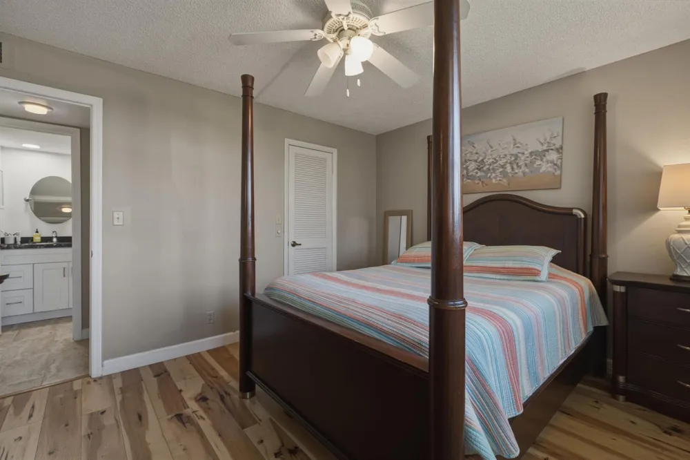 9420 S Hollybrook Lake Drive #304 Pembroke Pines, FL 33025