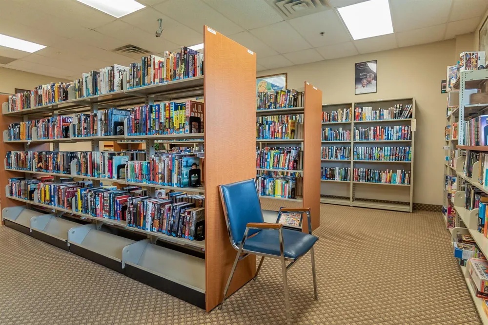9420 S Hollybrook Lake Drive #304 Pembroke Pines, FL 33025