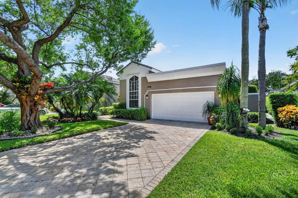 4758 CARLTON GOLF DRIVE Lake Worth, FL 33449